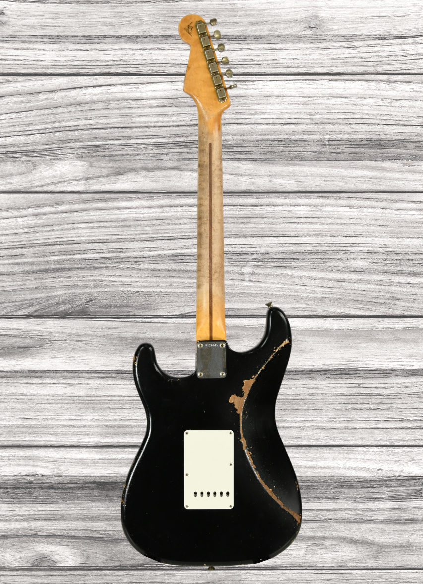 fender-custom-shop-56-strat-relic-black_6669c9688031f.jpg