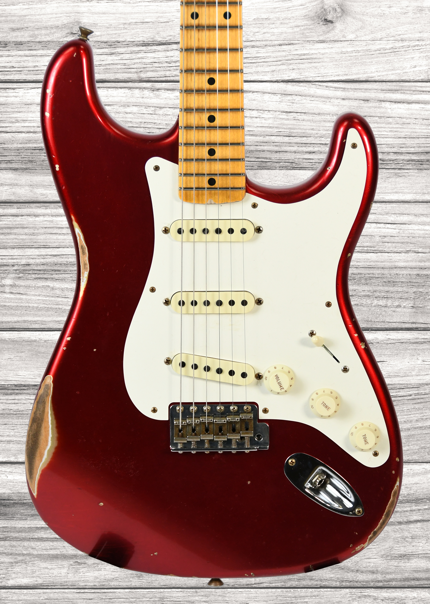 fender-custom-shop-57-stratocaster-relic-aged-candy-apple-red_6399df470b9e1.jpg