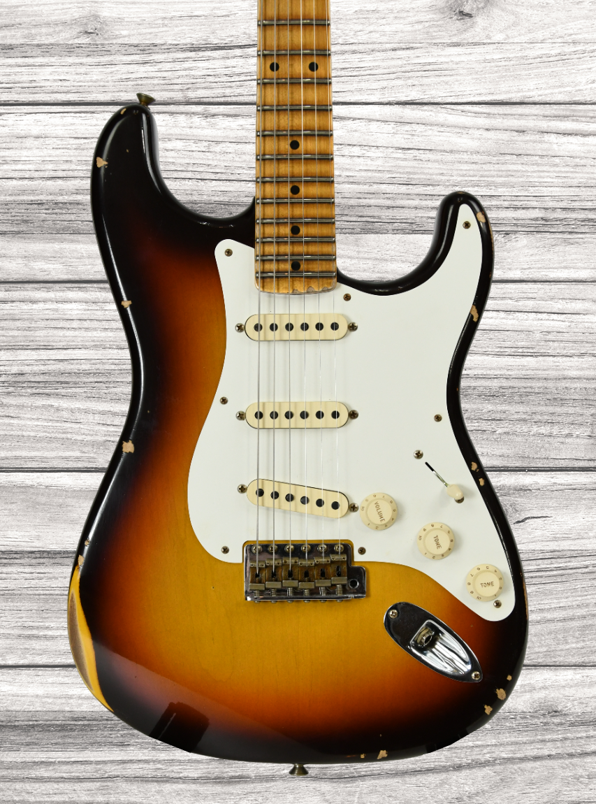 fender-custom-shop-58-strat-relic-faded-aged-3-color-sunburst_65e8678d63627.png