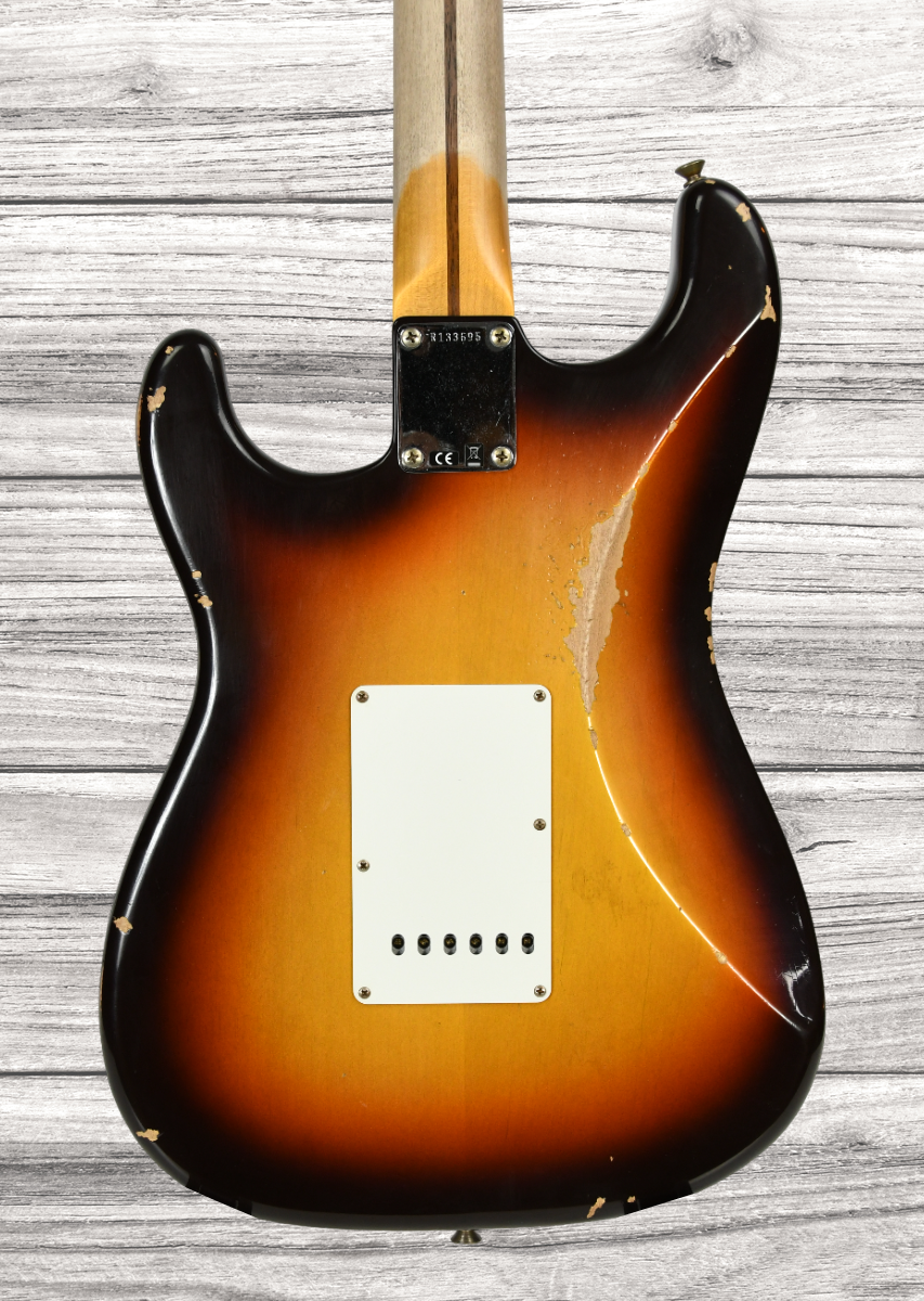 fender-custom-shop-58-strat-relic-faded-aged-3-color-sunburst_65e8679df11a1.png