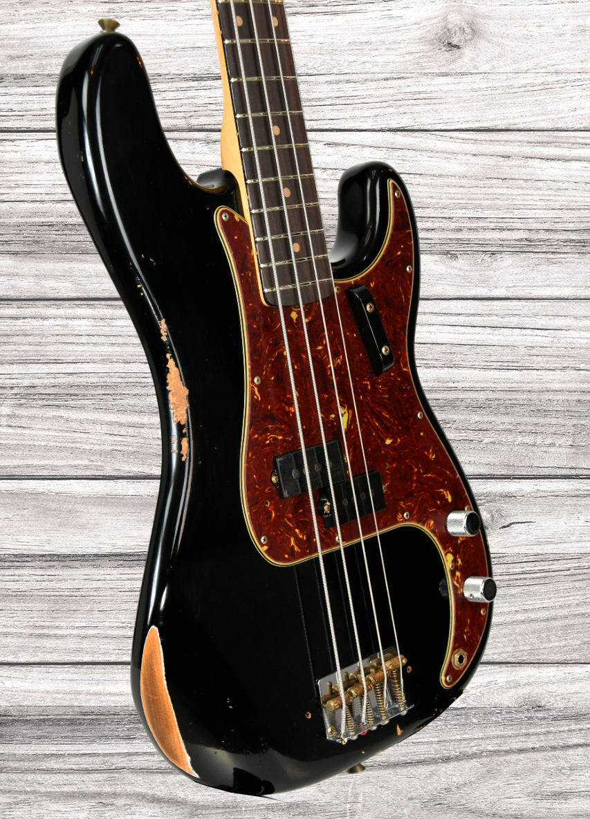 fender-custom-shop-62-precision-bass-aged-black_6698df9f3a70f.jpg