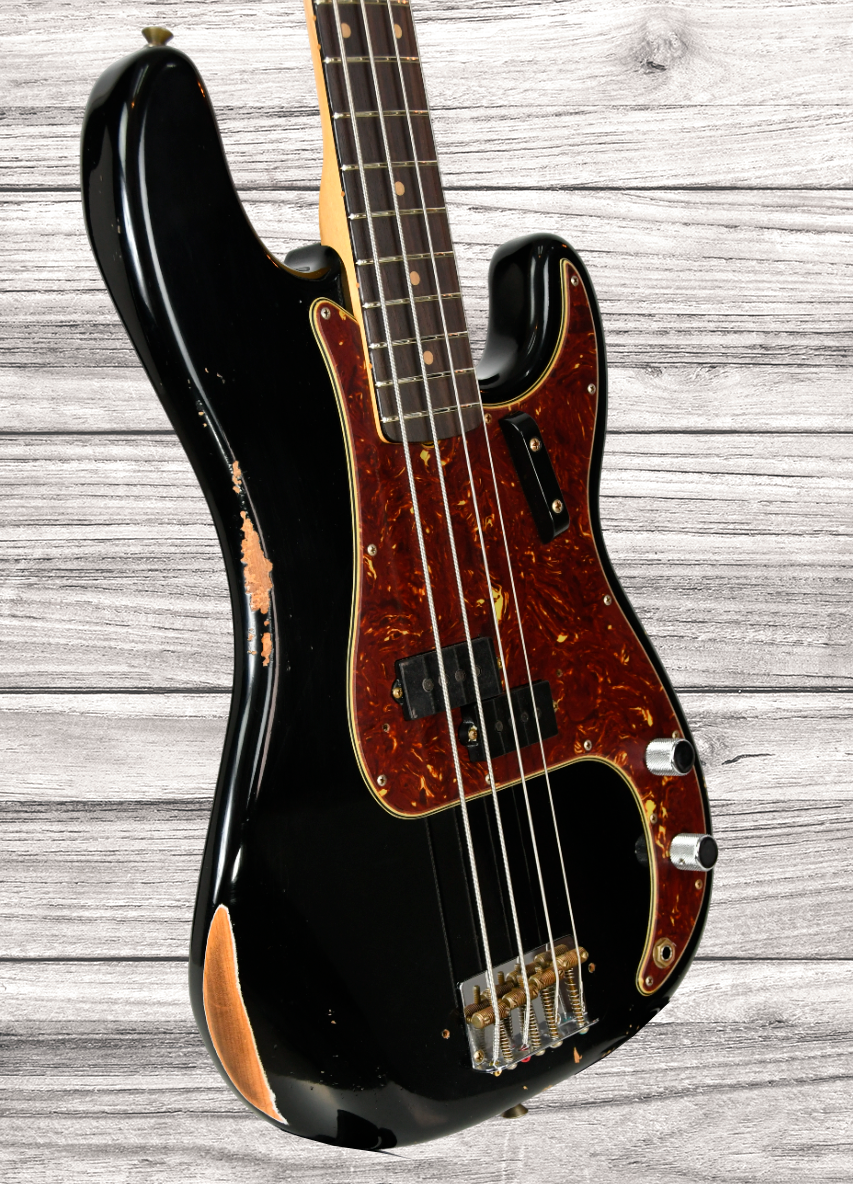 fender-custom-shop-62-precision-bass-aged-black_6698df9f3a70f.png