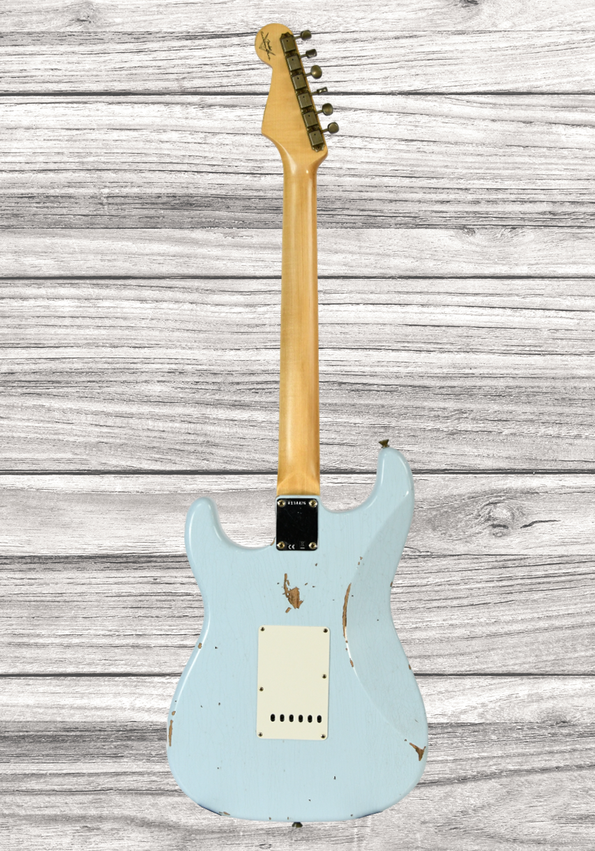 fender-custom-shop-63-jesus-strat-relic-rw-fsnb_65d3682e9d13b.png