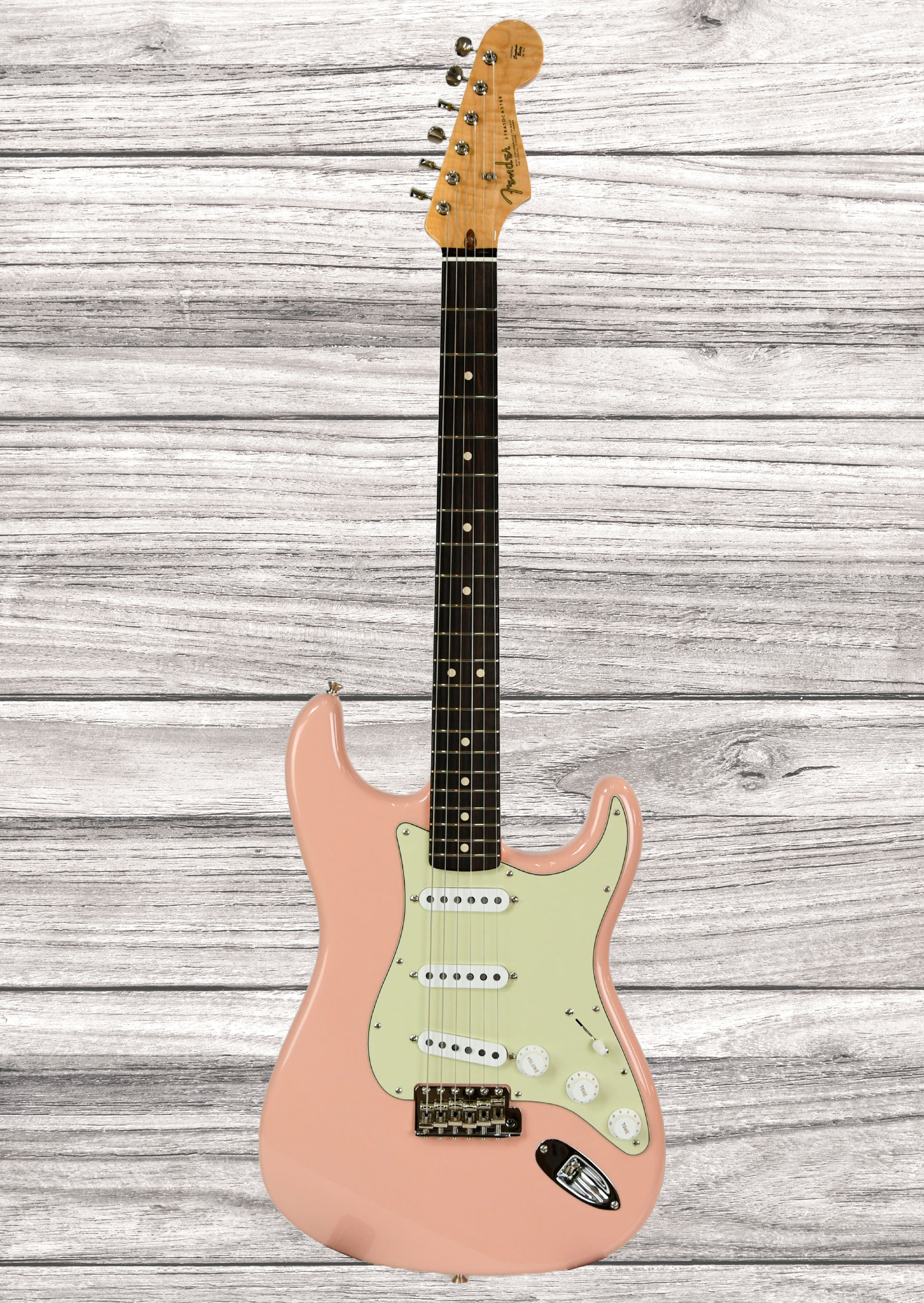 fender-custom-shop-63-strat-nos-shell-pink_678a72379435a.jpg