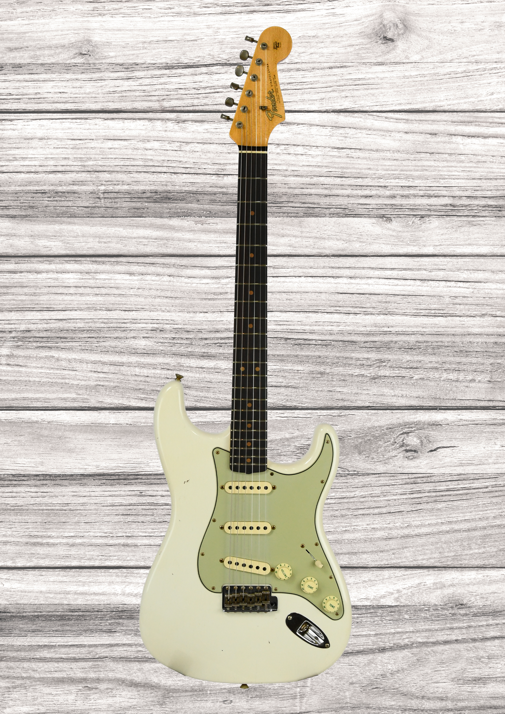 fender-custom-shop-64-stratocasterjourneyman-relic-aged-olympic-white_6931a3480e167.png