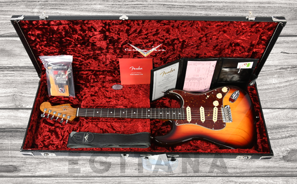 fender-custom-shop-american-custom-nos-rosewood-fingerboard-chocolate-3-color-sunburst_63fcc57a81f08.jpg