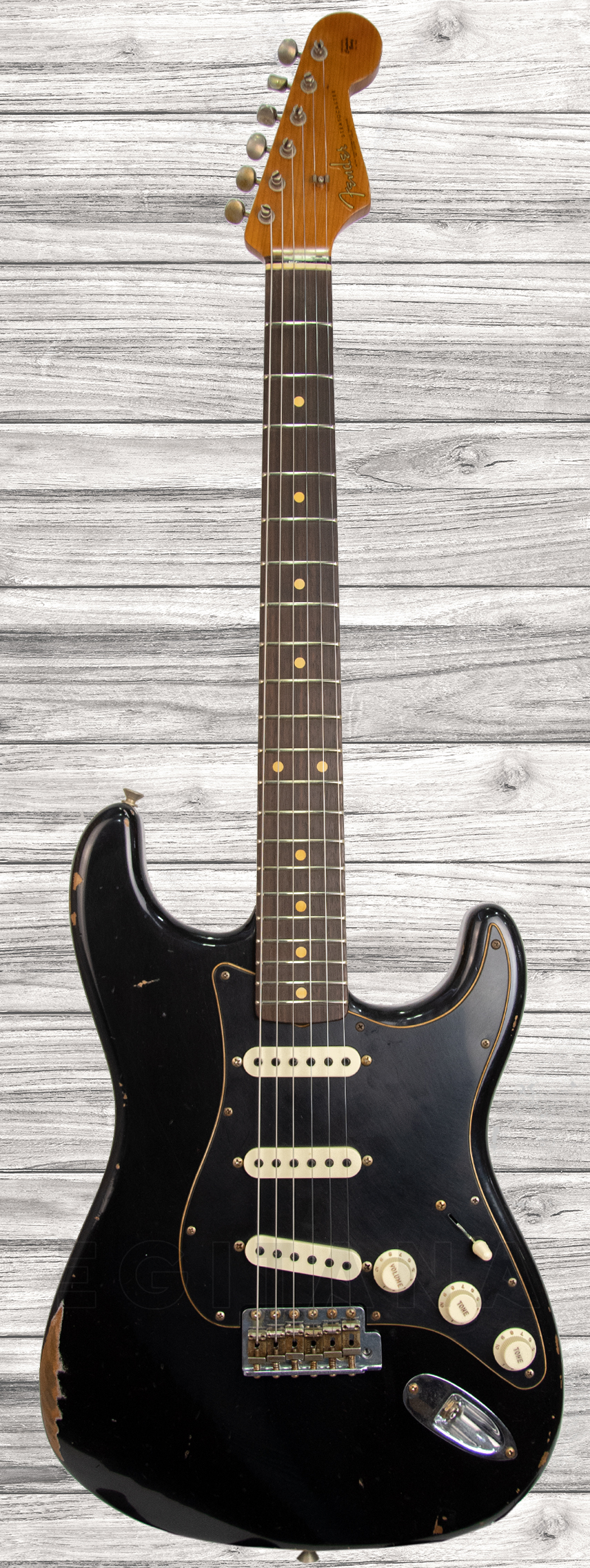 fender-custom-shop-dual-mag-strat-black-roasted-relic-2017-ltd_5f60da1c59a7d.jpg