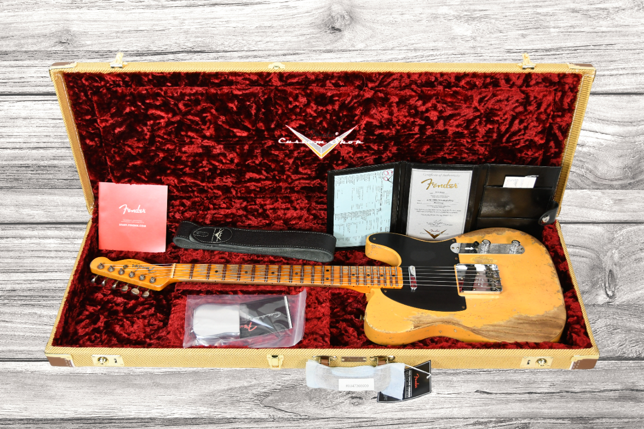 fender-custom-shop-limited-edition-1950-double-esquire-super-heavy-relic-aged-nocaster-blonde_6422f45dd0452.jpg