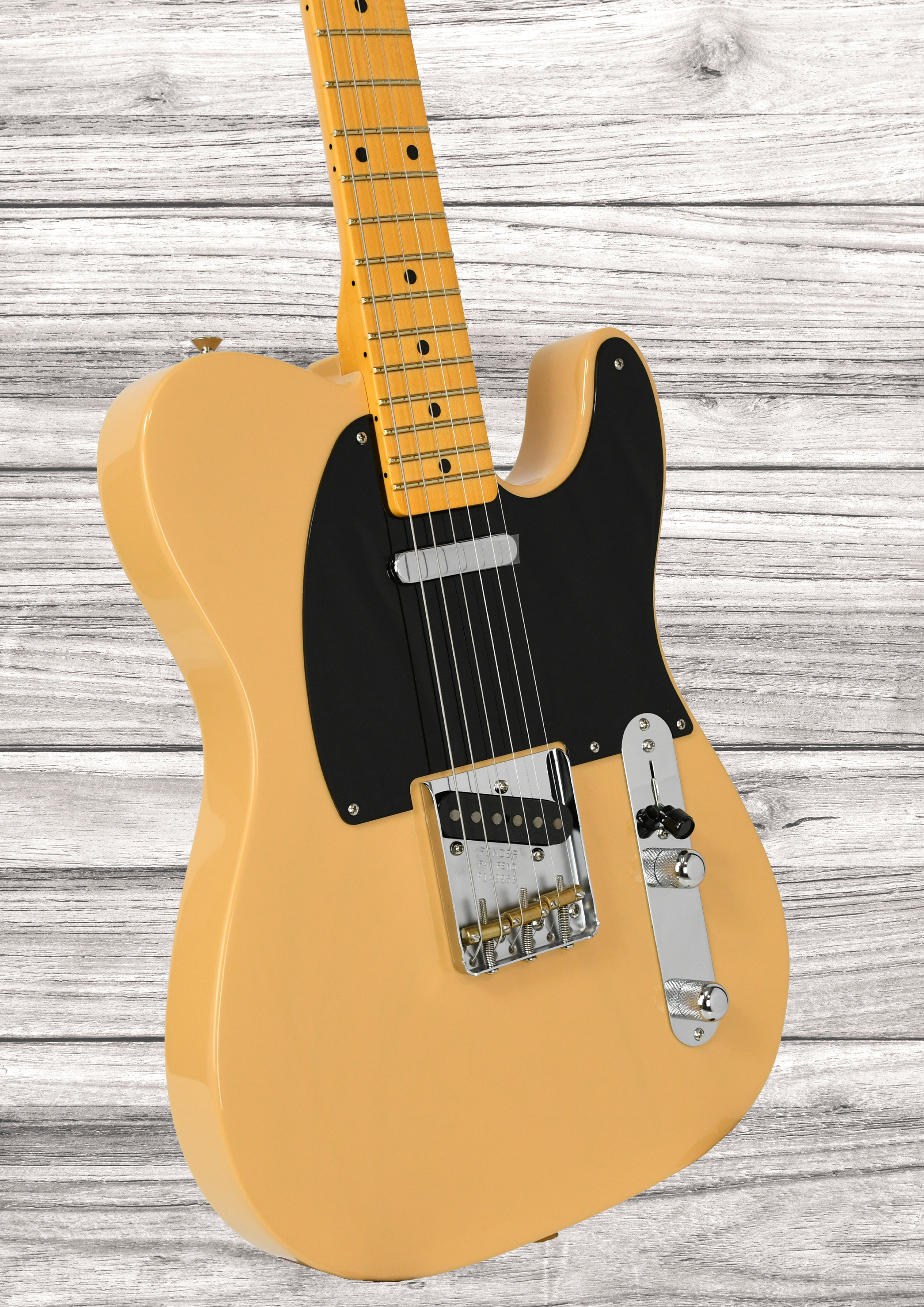 fender-custom-shop-limited-edition-54-telecaster-nocaster-blonde_693176708bb75.png
