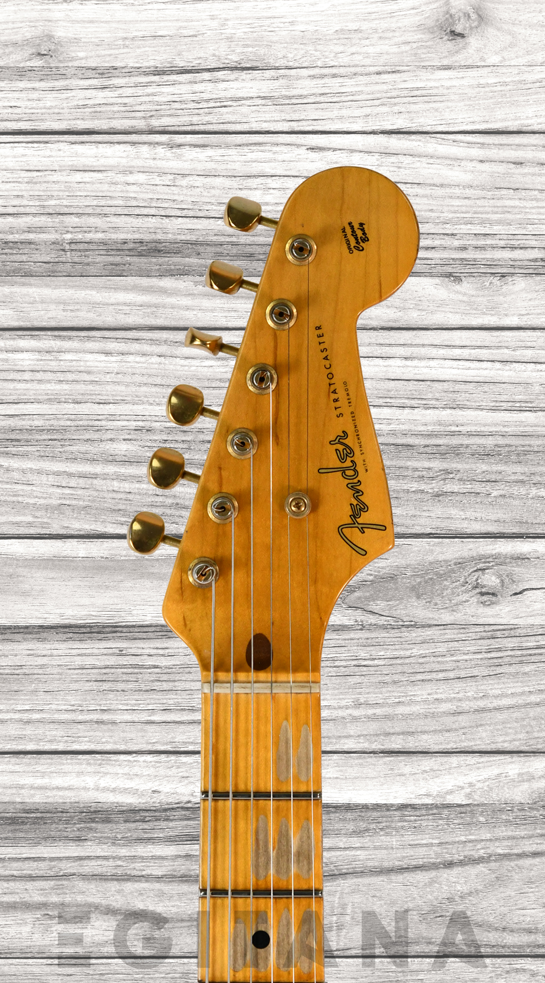 fender-custom-shop-limited-edition-55-bone-tone-relic-2a-flame-maple-fingerboard-wide-fade-2-color-sunburst-gold-hardware_63c588b504353.jpg