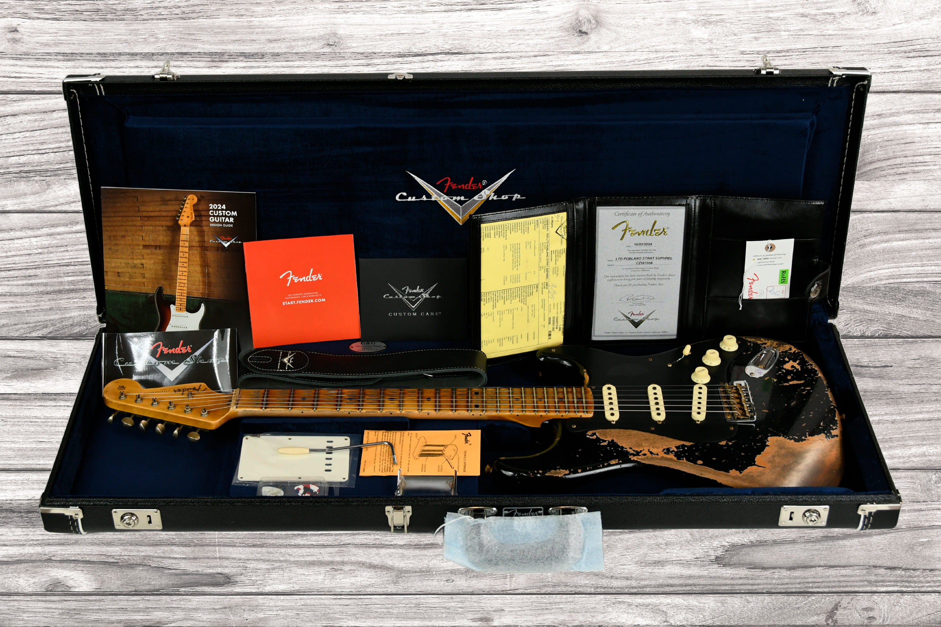 fender-custom-shop-limited-edition-56-strat-poblano-super-heavy-realic-aged-black_67af2054557d5.jpg