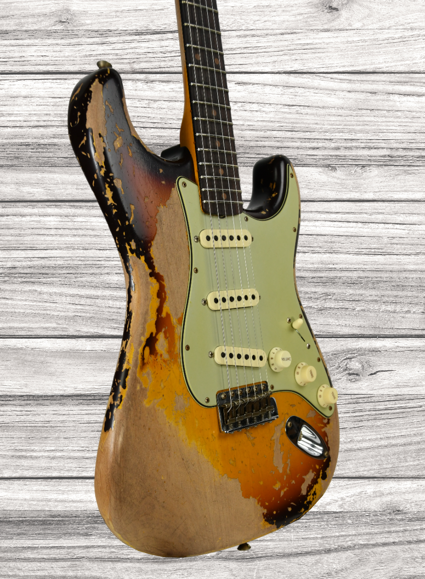 fender-custom-shop-limited-edition-59-strat-super-heavy-relic-super-faded-aged-chocolate-3-color-sunburst_645e1240b52ce.png