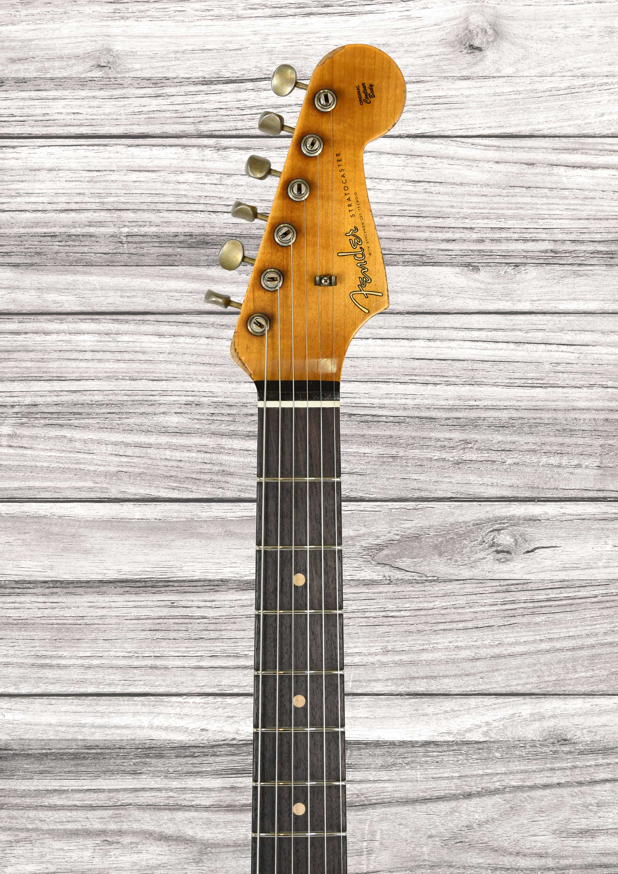 fender-custom-shop-limited-edition-61-stratocaster-super-heavy-relic-avwt-3tsb_6a0480495c901.jpg
