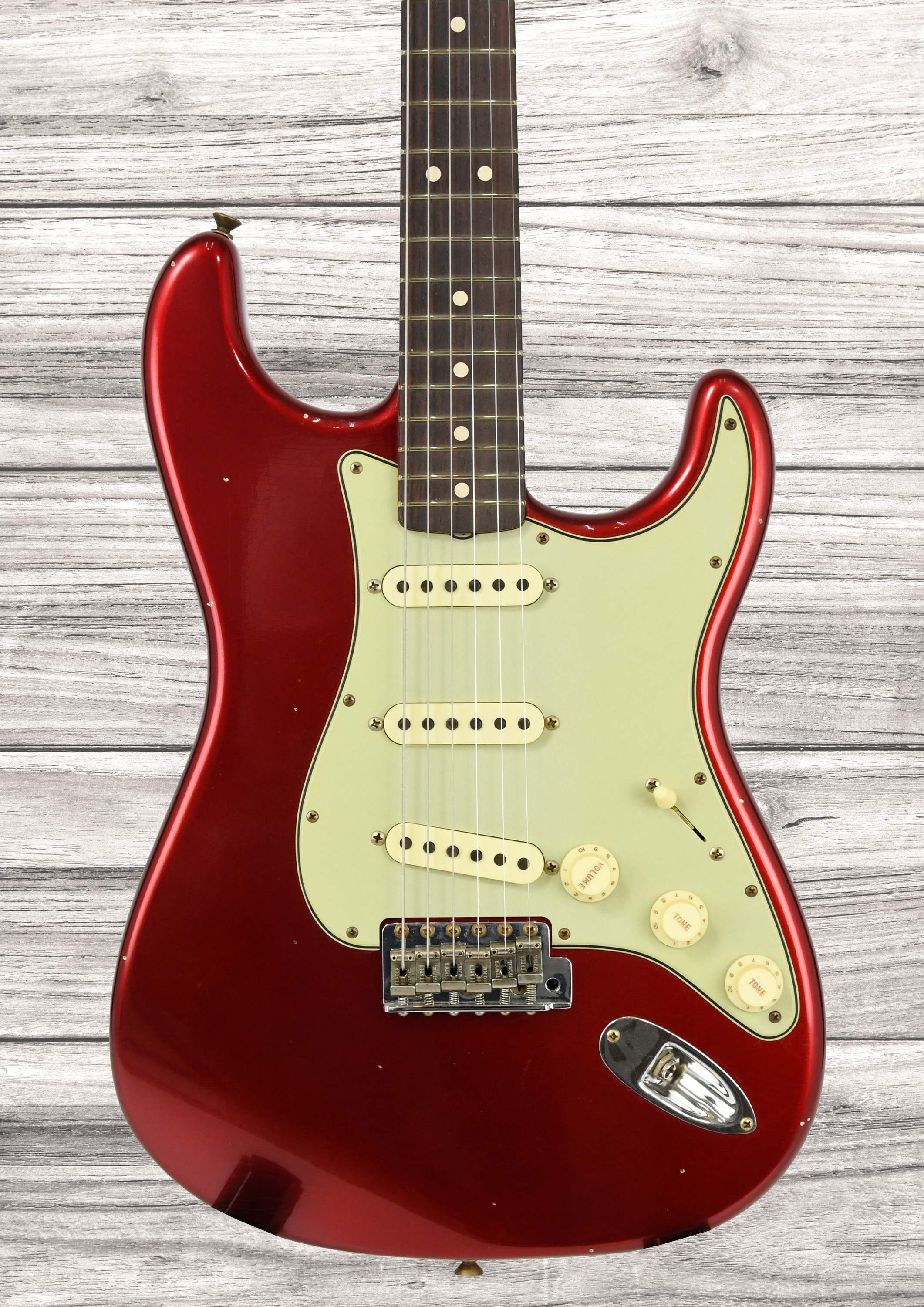 fender-custom-shop-limited-edition-63-stratocaster-journeyman-candy-apple-red_69315d153b06d.jpg