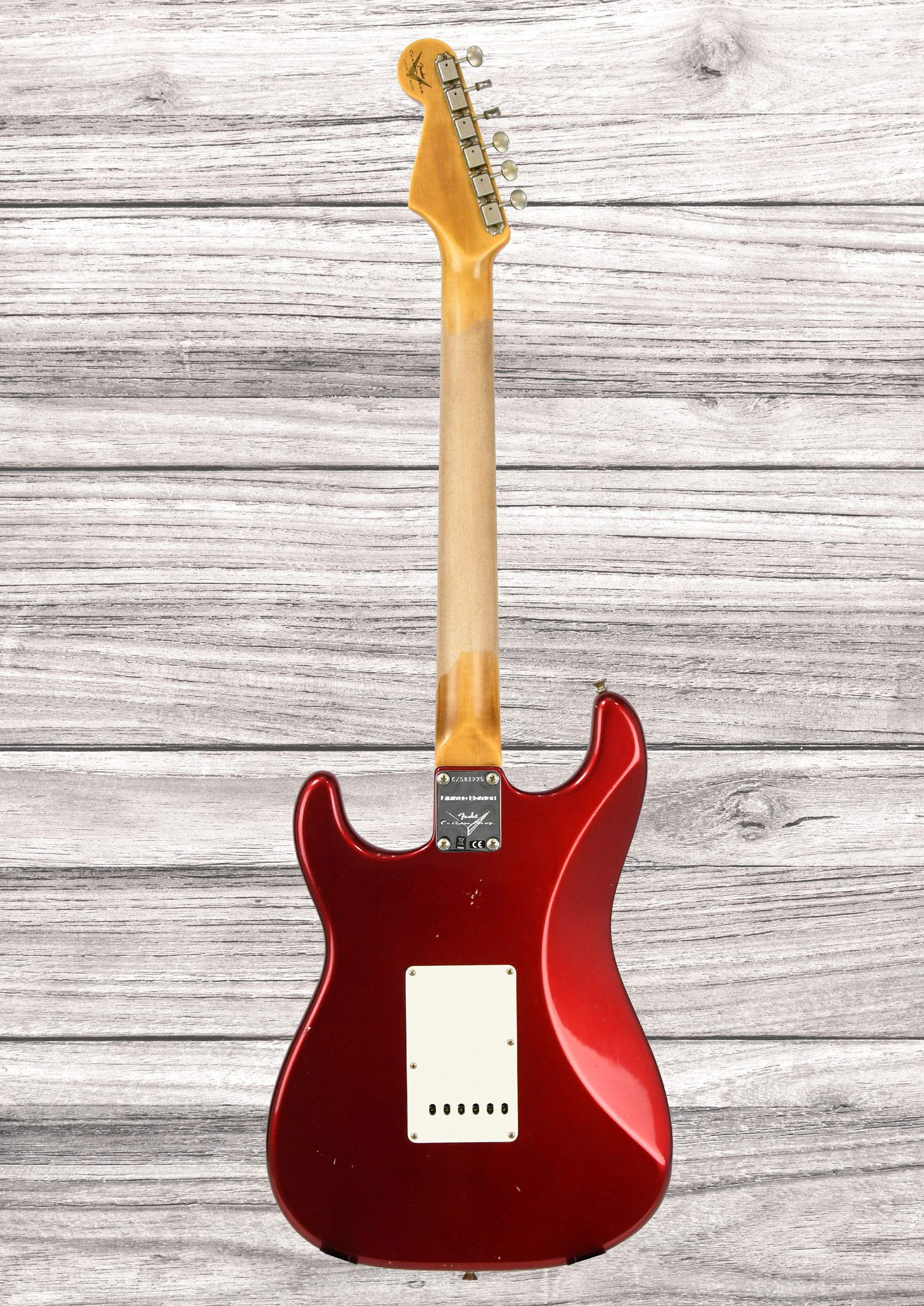 fender-custom-shop-limited-edition-63-stratocaster-journeyman-candy-apple-red_69315d4811839.jpg