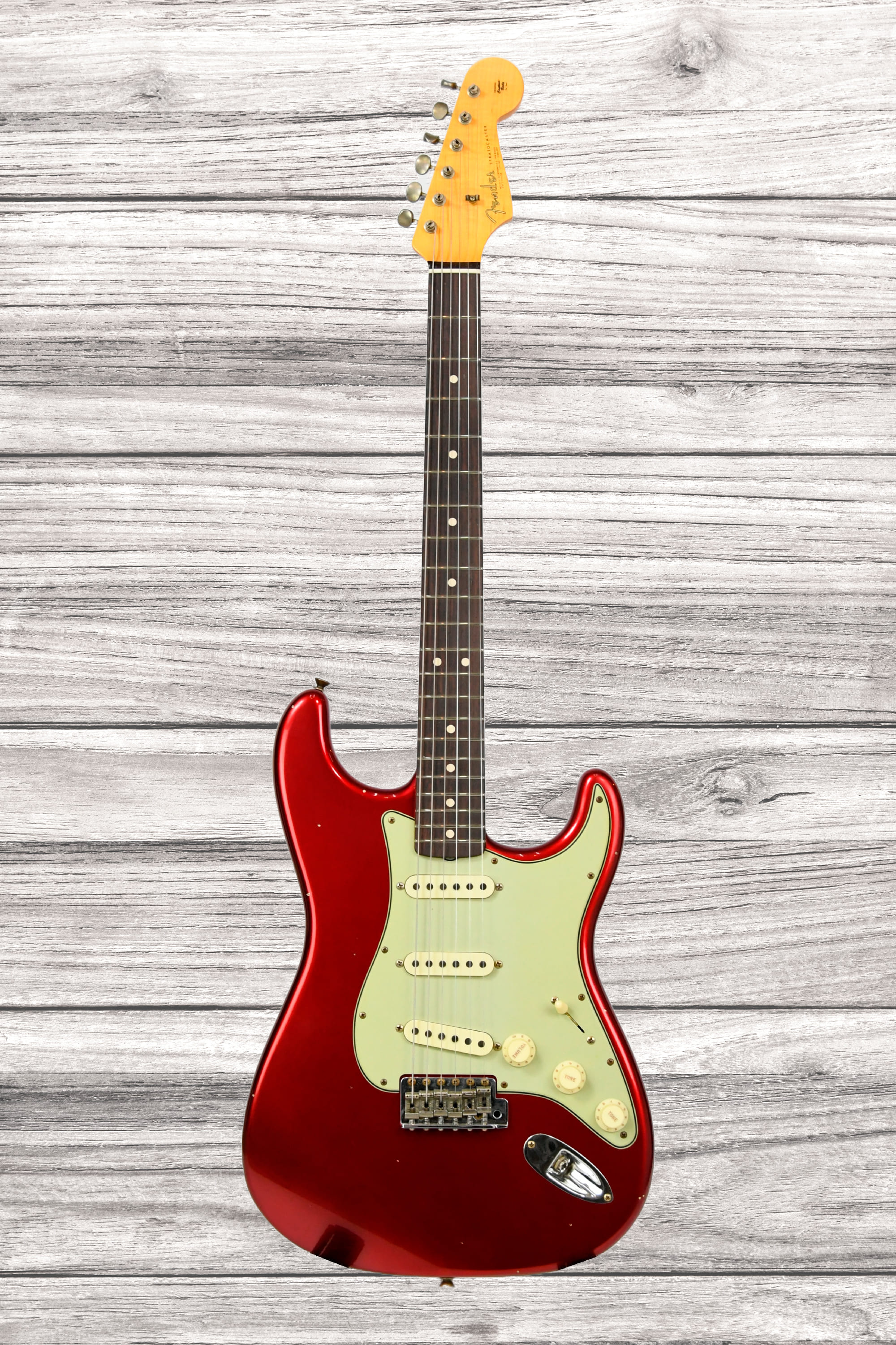 fender-custom-shop-limited-edition-63-stratocaster-journeyman-candy-apple-redbmade-in-usa-b-corpo-alder-braco-rift-sawn-maple-bperfil-do-braco-60-style-oval_681e2e8006a21.jpg