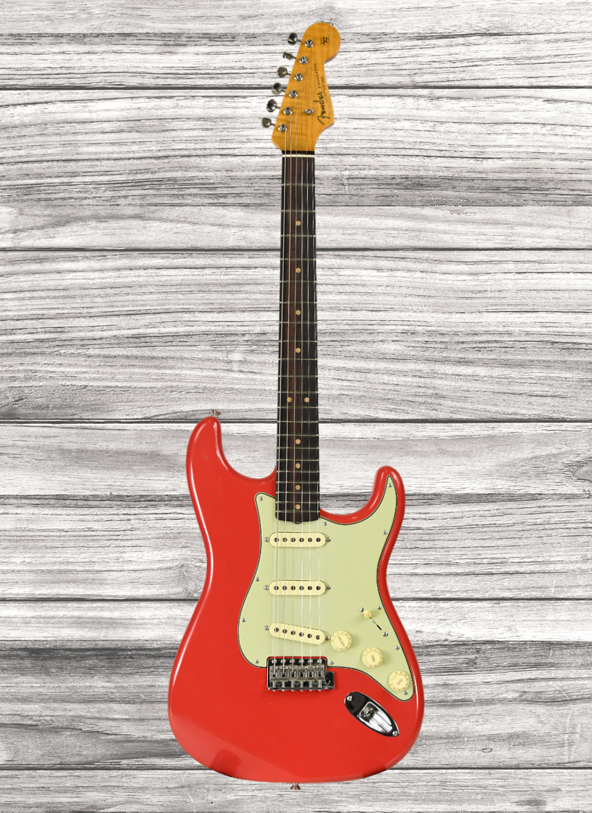 fender-custom-shop-limited-edition-63-stratocaster-journeyman-relic-aged-fiesta-red_6818a67bb2a71.jpg