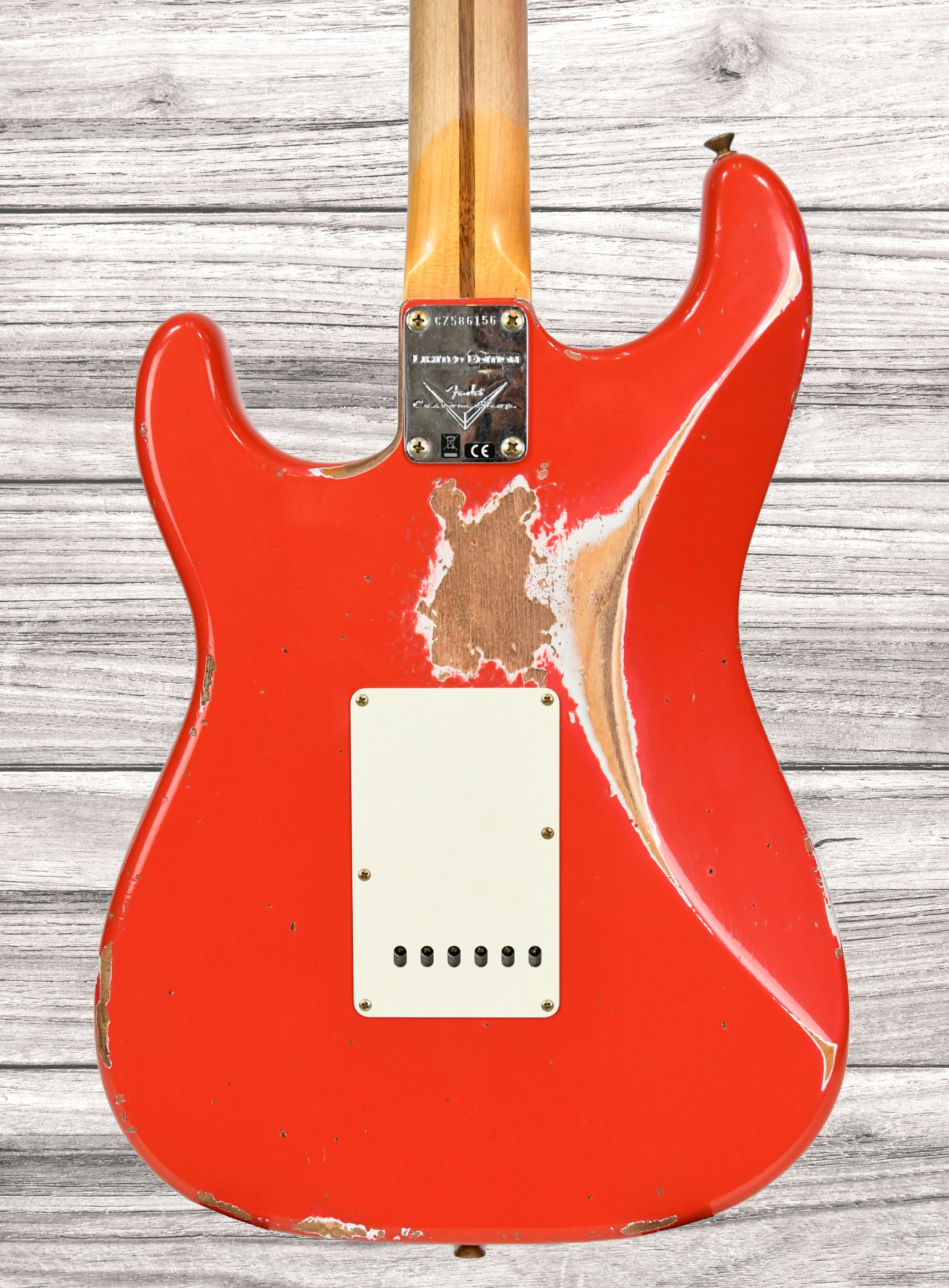 fender-custom-shop-limited-edition-69-stratocaster-heavy-relic-aged-fiesta-red_6874f21c488b3.jpg