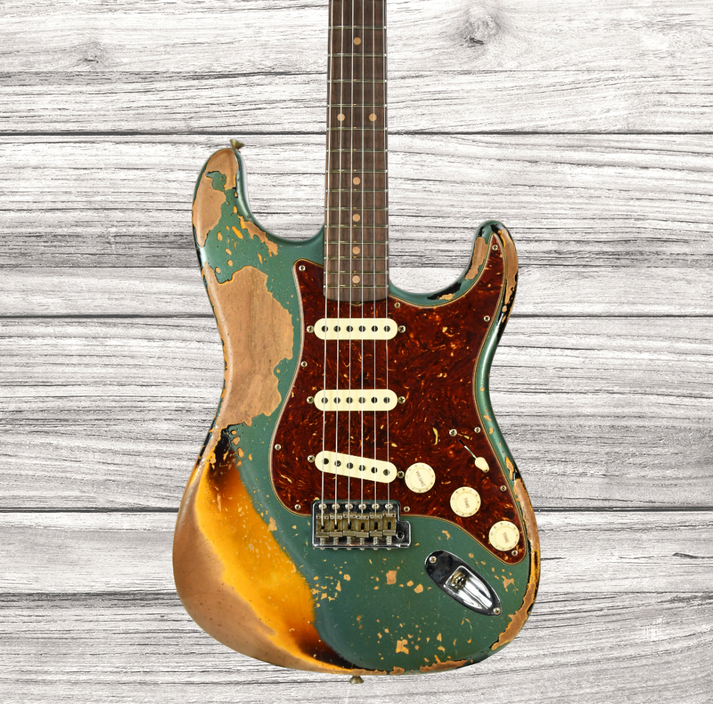 fender-custom-shop-limited-edition-roasted-61-super-heavy-relic-rosewood-fingerboard-sherwood-green-over-sunburst_64b517f675f24.jpg