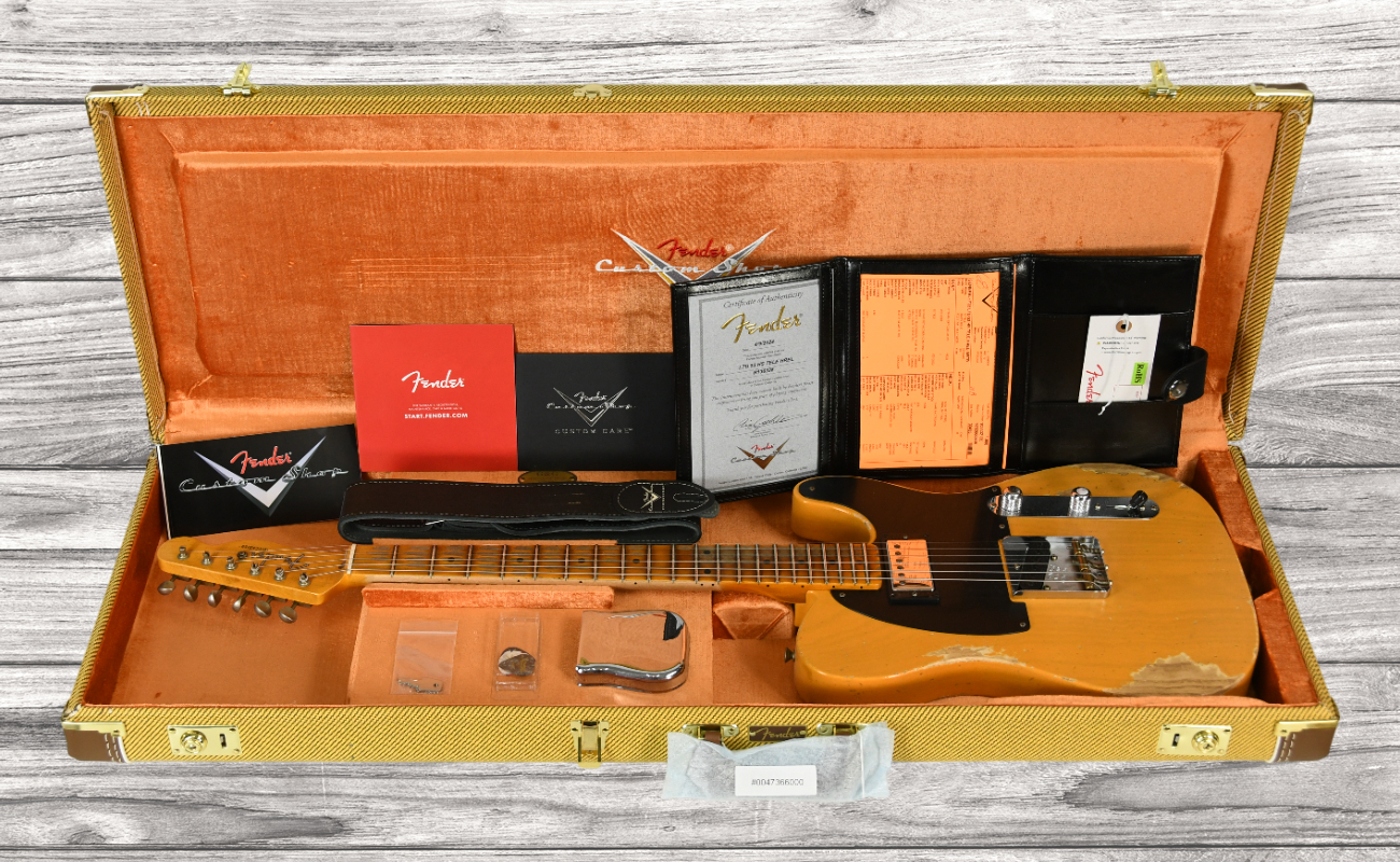 fender-custom-shop-ltd-53-hs-tele-heavy-relic-aged-butterscotch-blonde_6645e82a46987.jpg