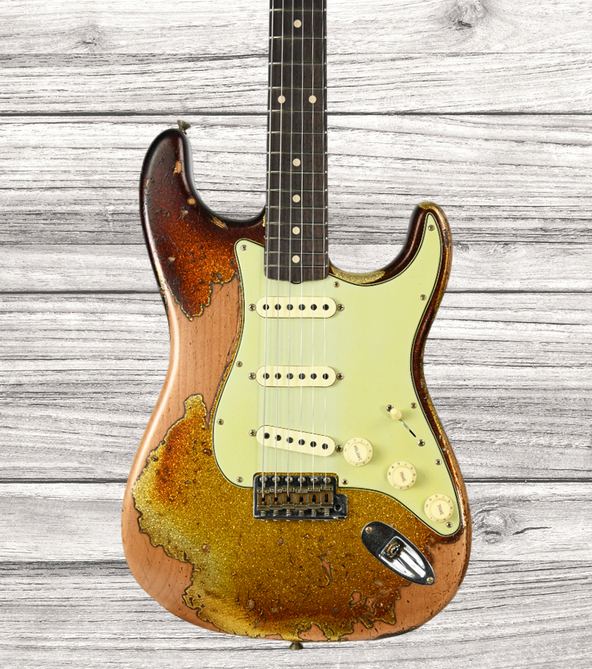 fender-custom-shop-ltd-60-stratocaster-super-heavy-relic-super-faded-aged-3-color-sunburst-sparkle_646c798ad30e3.jpg