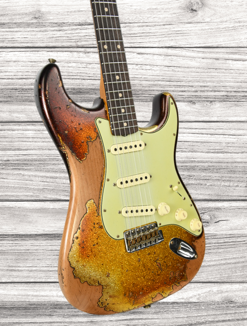 fender-custom-shop-ltd-60-stratocaster-super-heavy-relic-super-faded-aged-3-color-sunburst-sparkle_646c798b63169.png