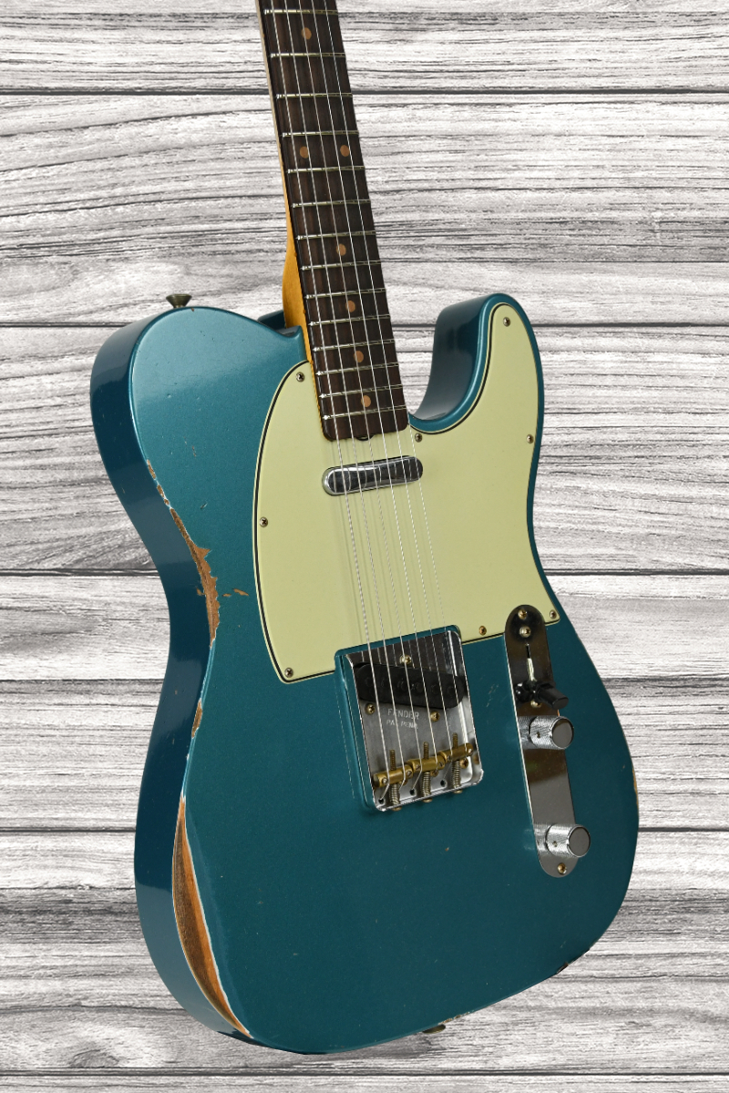 fender-custom-shop-ltd-60-tele-relic-aged-ocean-turquoise_6645eff0e45b3.jpg