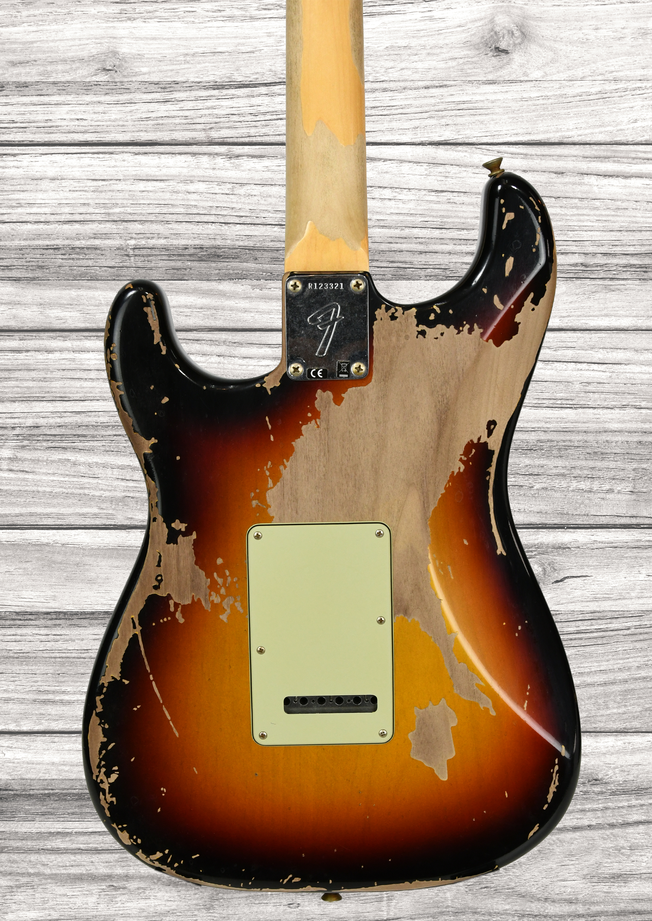 fender-custom-shop-michael-landau-signature-1968-round-laminated-rosewood-bleached-3-color-sunburst_6904f70d87a37.jpg