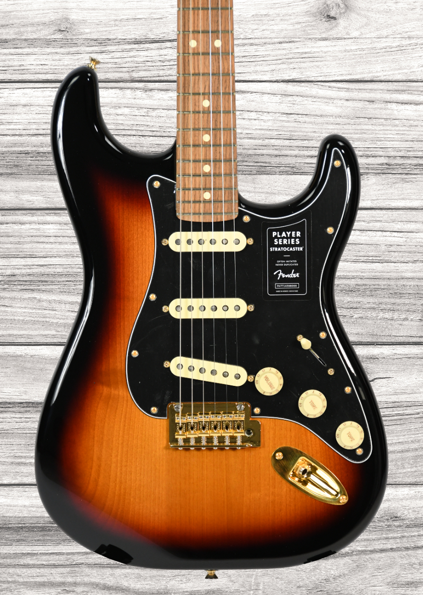 fender-fsr-player-gold-hardware-pau-ferro-fb-3-tone-sunburst_64149ded8b313.jpg