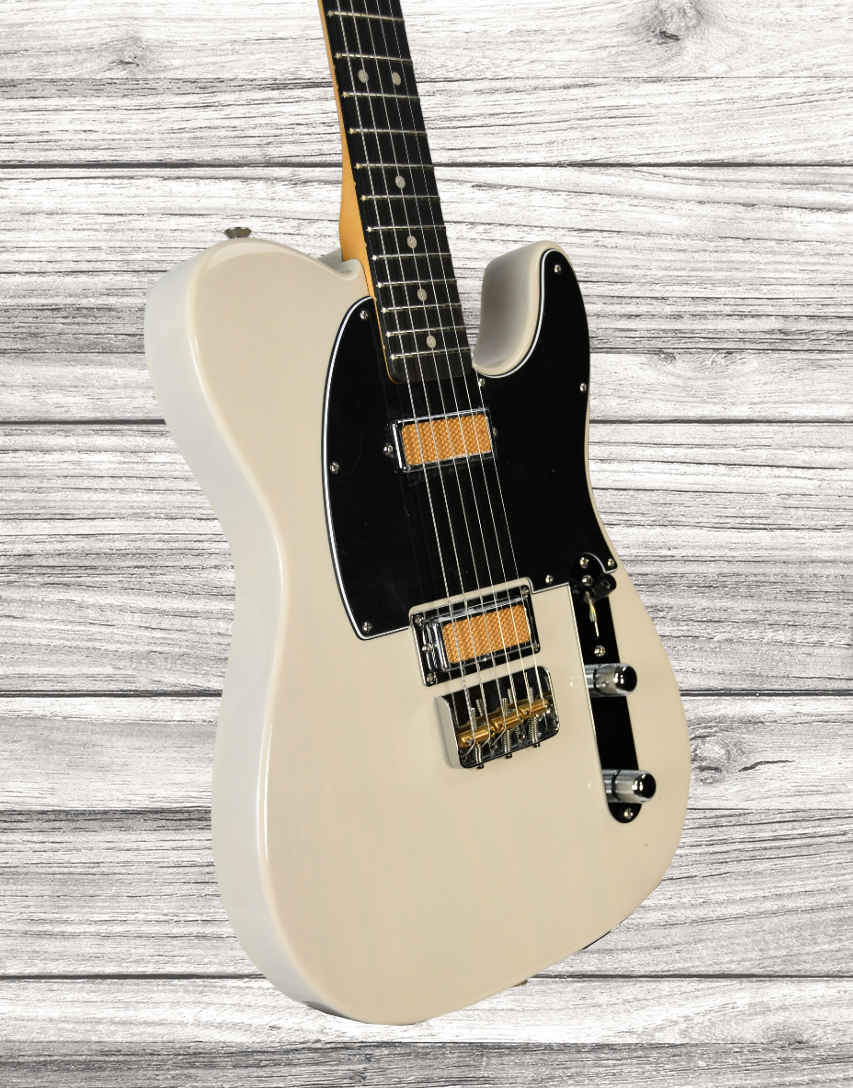 fender-gold-foil-telecaster-eb-wbl_6436c36b6dba8.jpg