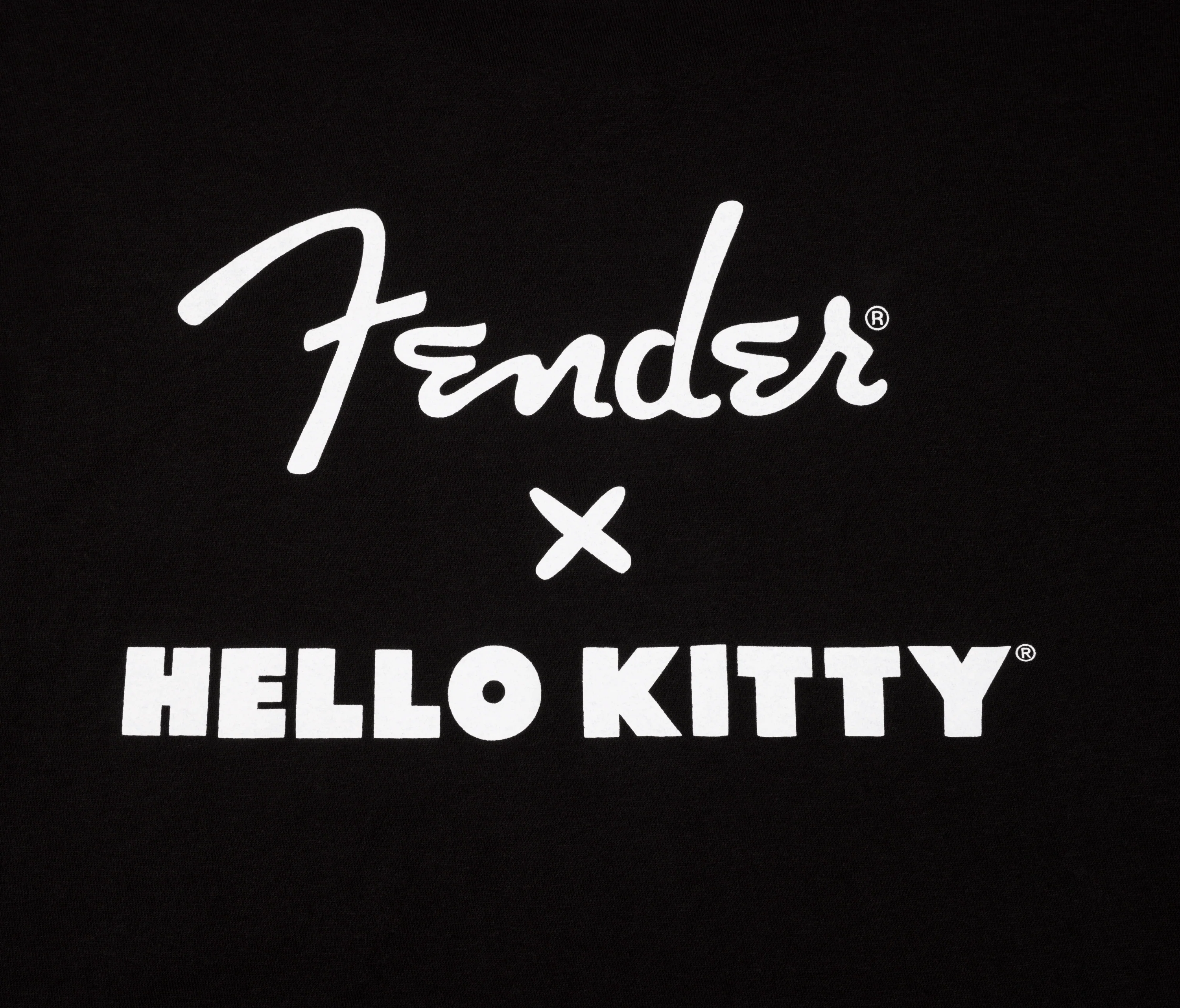 fender-hello-kitty-graphic-tee-m_690a1d563a7c2.png