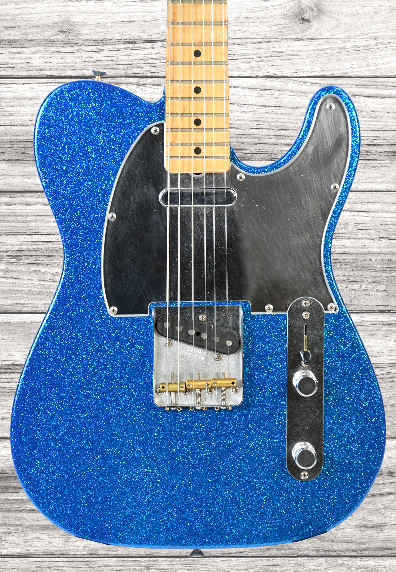 fender-j-mascis-telecaster_63849cf4ac099.jpg