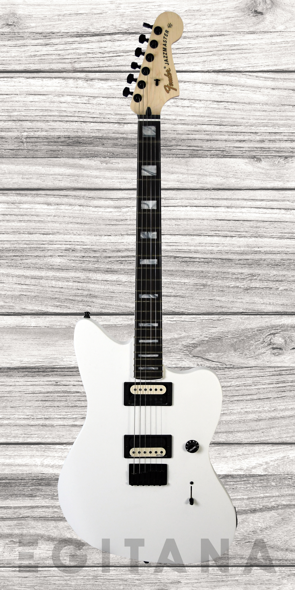 fender-jim-root-jazzmaster-arctwhite_637de7431fd4c.jpg