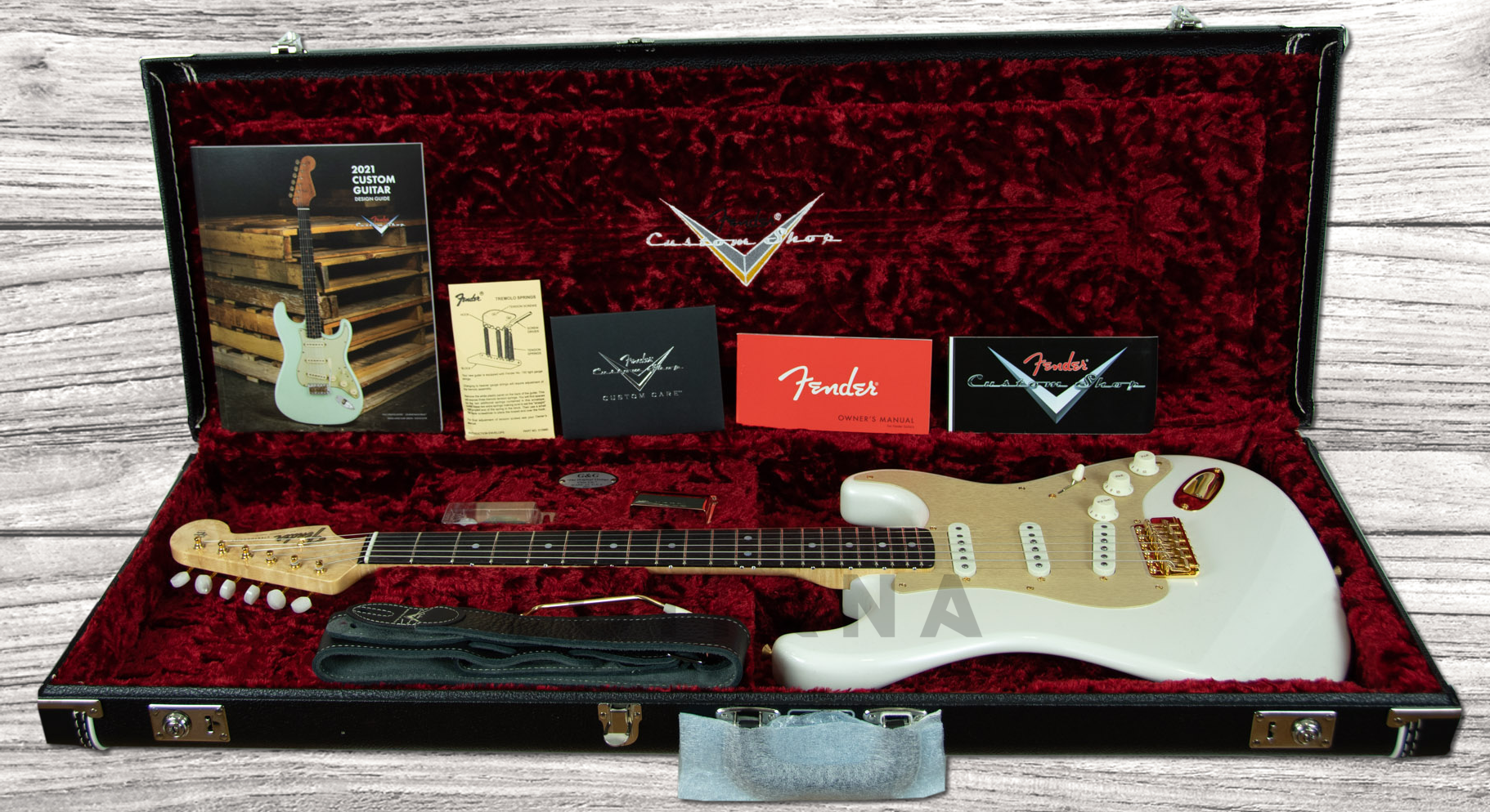 fender-limited-edition-75th-anniversary-nos_610135d07e95c.png