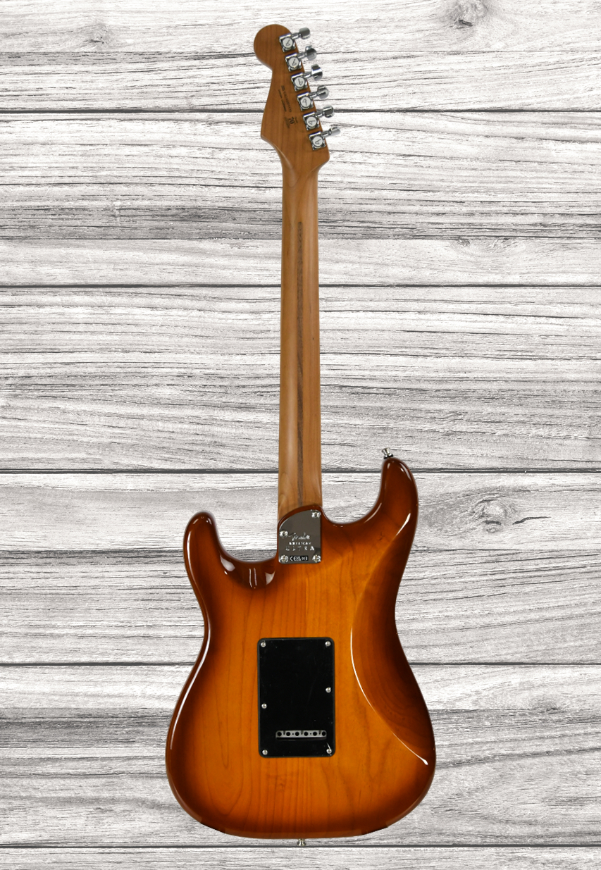 fender-limited-edition-american-ultra-roasted-maple-fingerboard-honey-burst_668271559bcc6.jpg