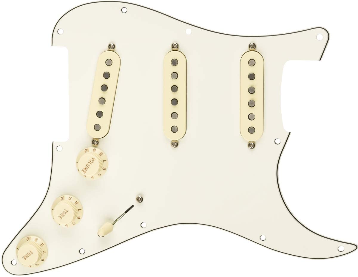 fender-pre-wired-st-pickguard-69-par_5ebd09470a2cd.jpg