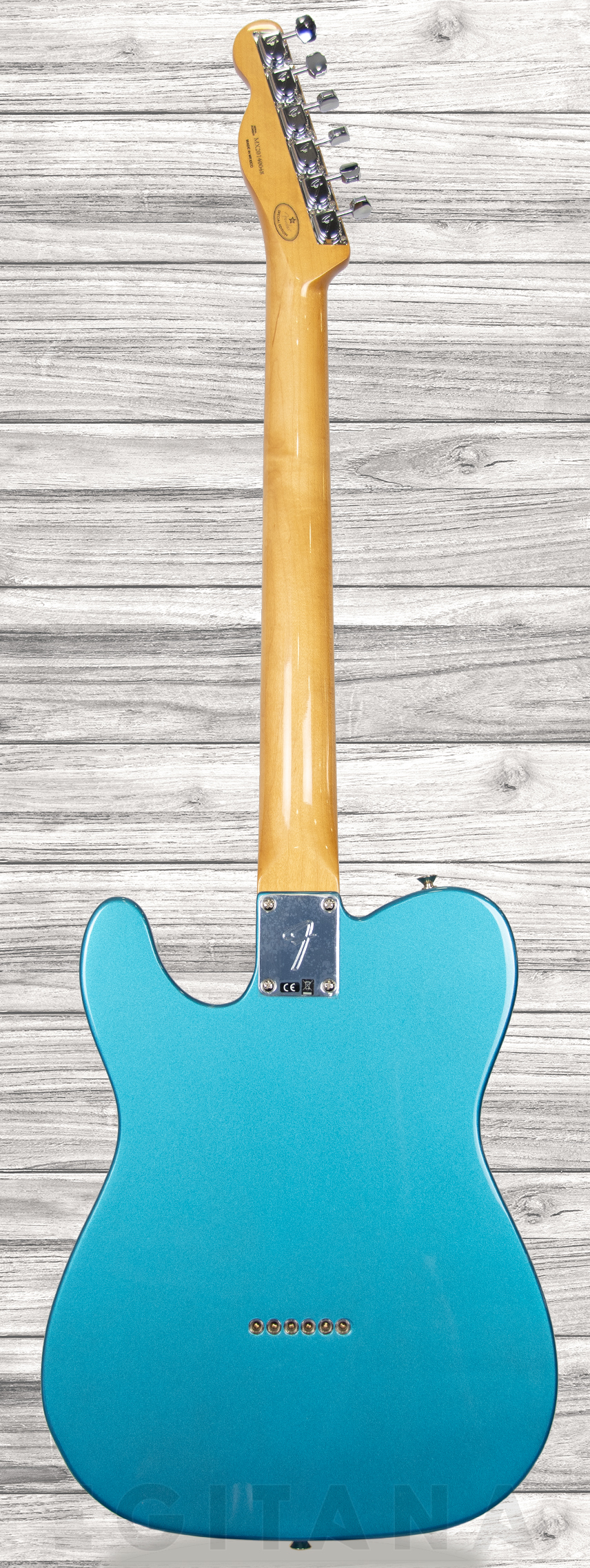 fender-vintera-70s-ltd-pf-lake-placid-blue_6092a1806e9cc.jpg