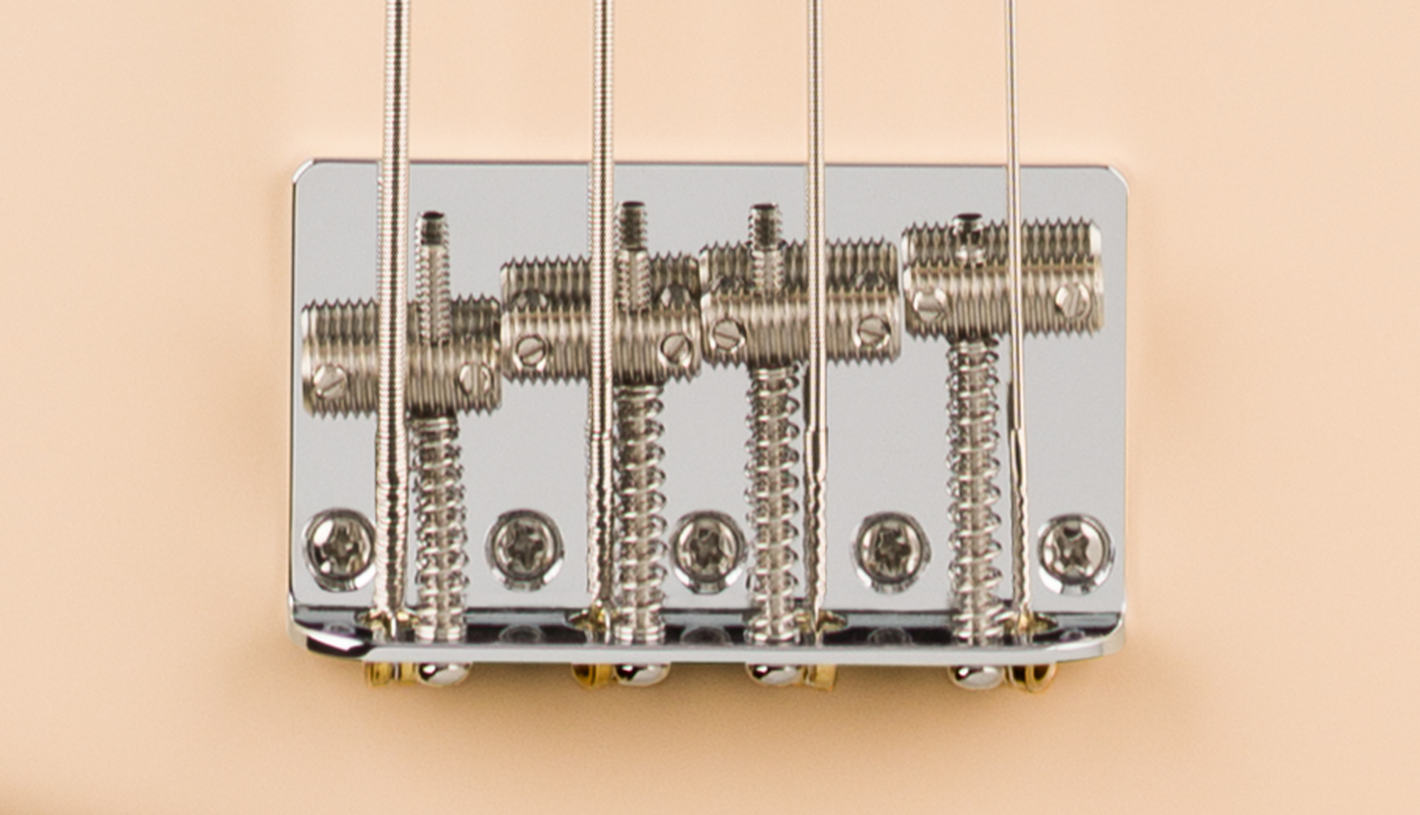fender-vintera-iii-early-60s-jazz-bass-escala-em-rosewood-olympic-white_6a70c412b19ce.jpg