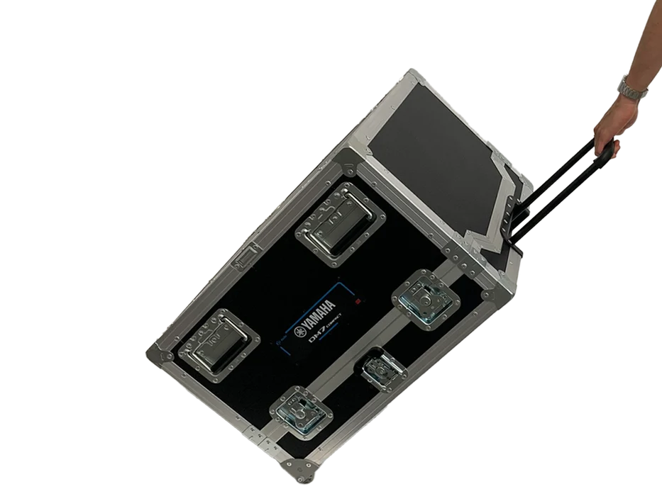 flight-case-santosom-para-yamaha-dm7-compact-com-trolley-e-empilhavel_6acf41cb6df11.png
