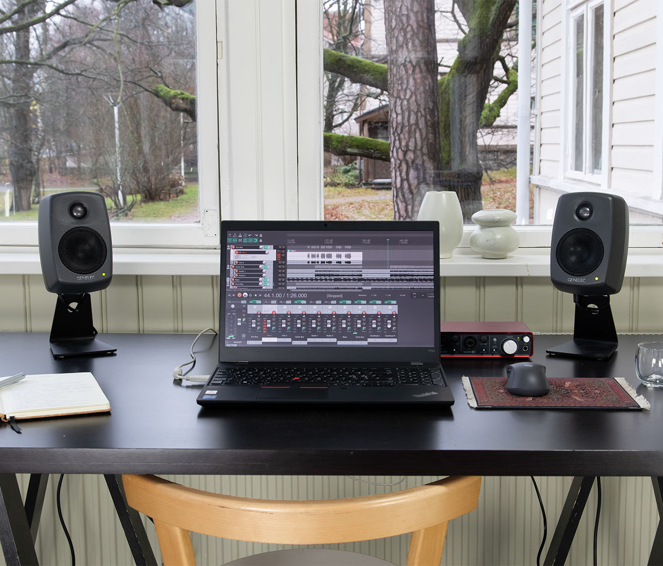 genelec-8010-am_6a6b4bcb828fd.png