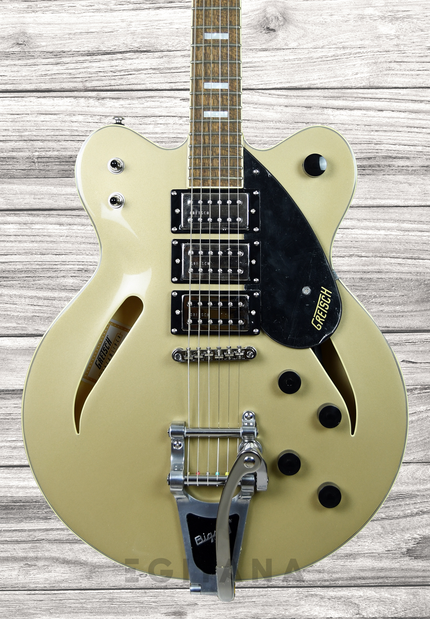 gretsch-g2627t-limited-edition-streamliner-cb-double-cut-bigsby-shoreline-gold_6141be7984195.jpg