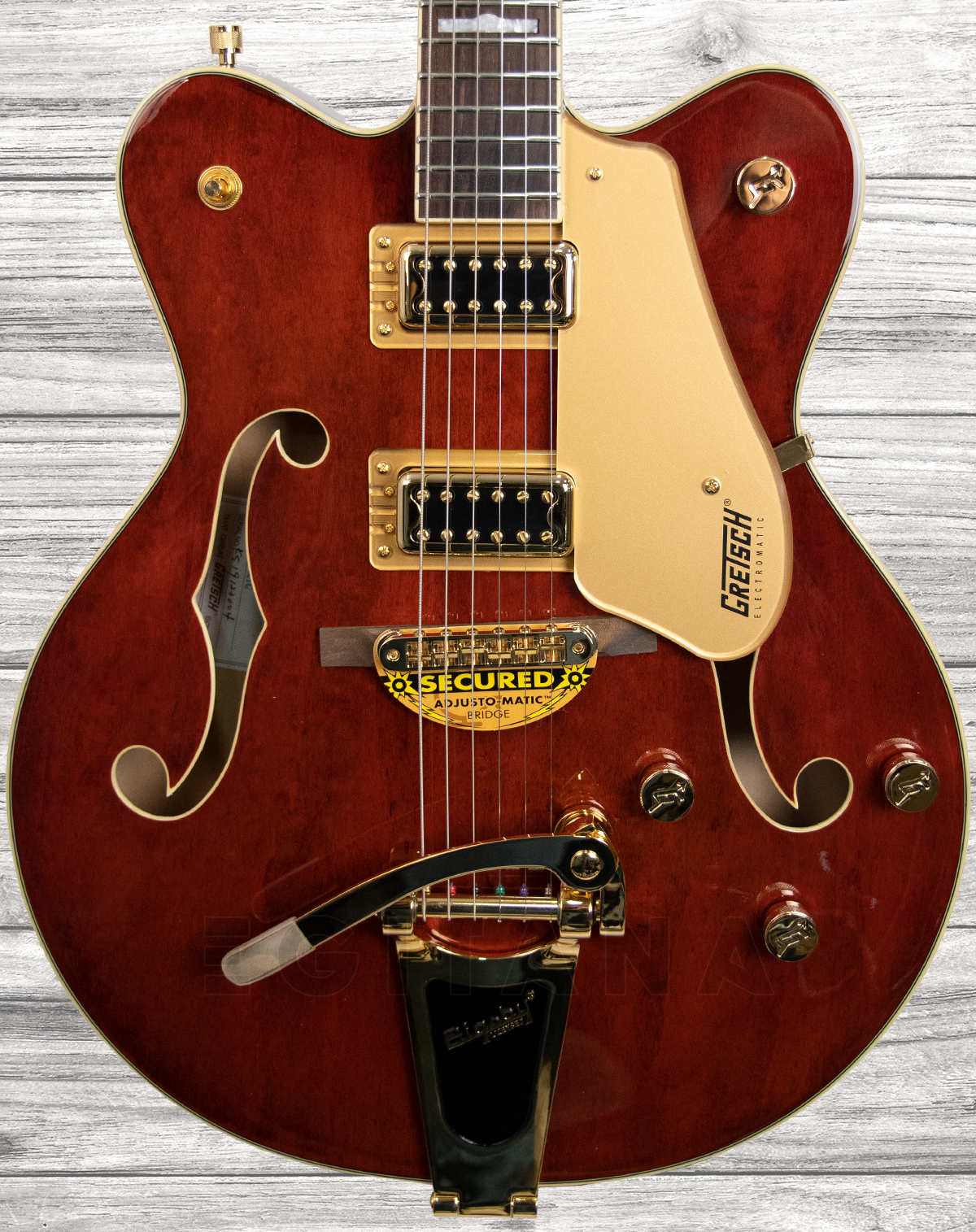 gretsch-g5422tg-electromatic-bigsby-walnut-stain_5f5a5aeeacd93.jpg