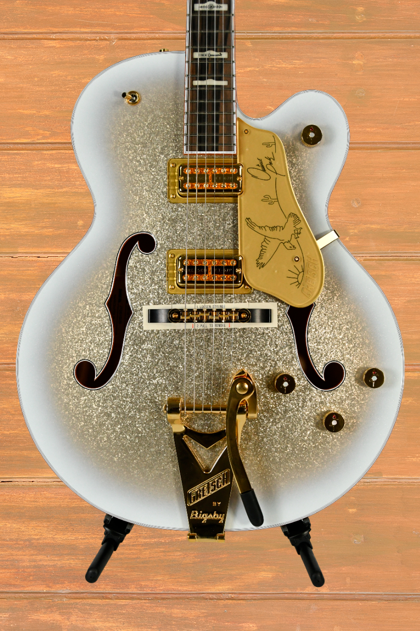 gretsch-g6136tg-op-limited-edition-orville-peck-falcon_668663da33775.jpg