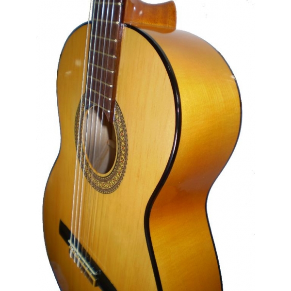 guitarra-marce-ma1fl-flamenco_55fd383e4293a.jpg