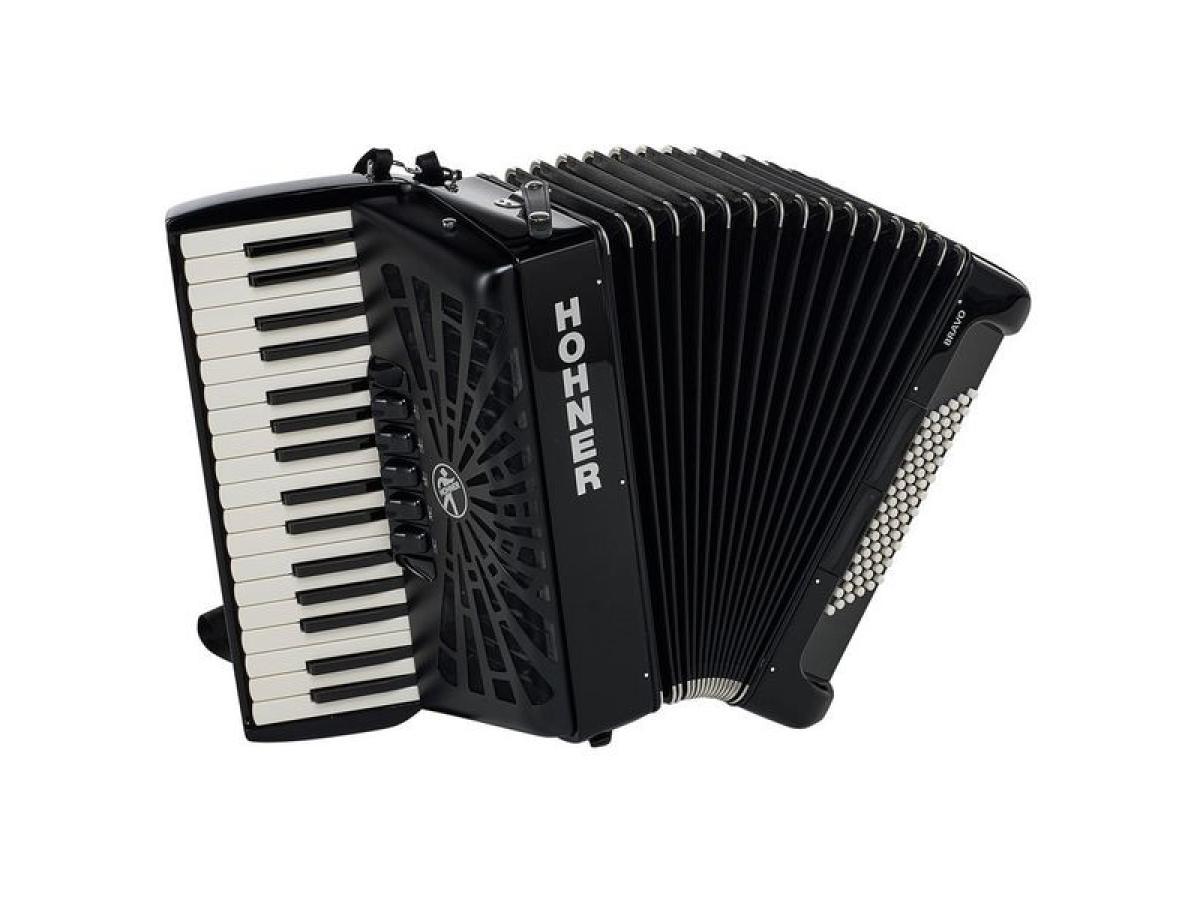 hohner-bravo-iii-72-black-silent-key_669a6a8de583b.jpg