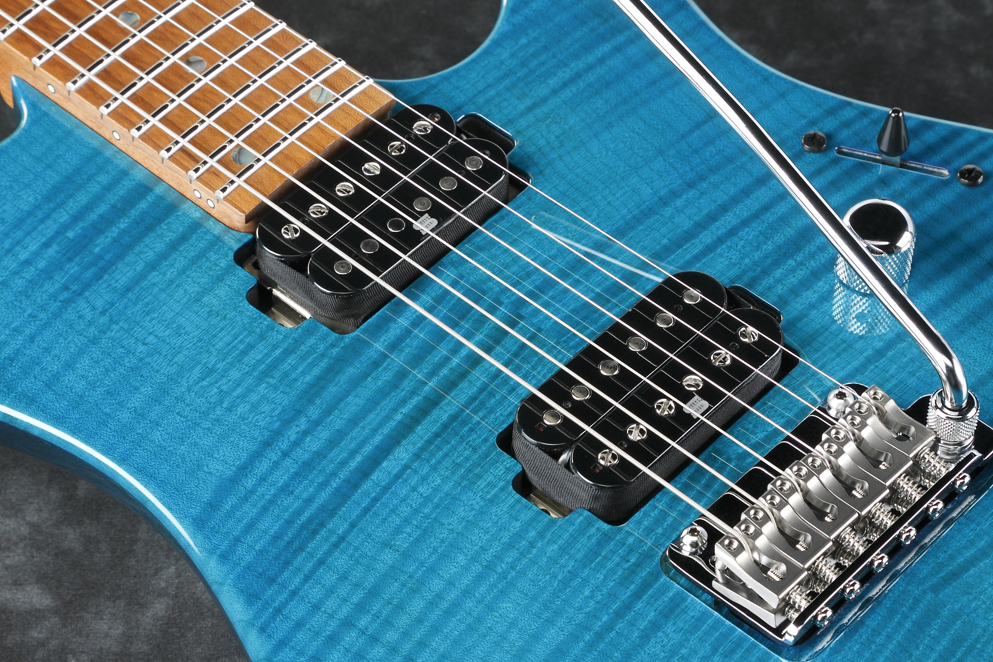 ibanez-mmn1-tab-martin-miller_6a69c514b1e27.jpg