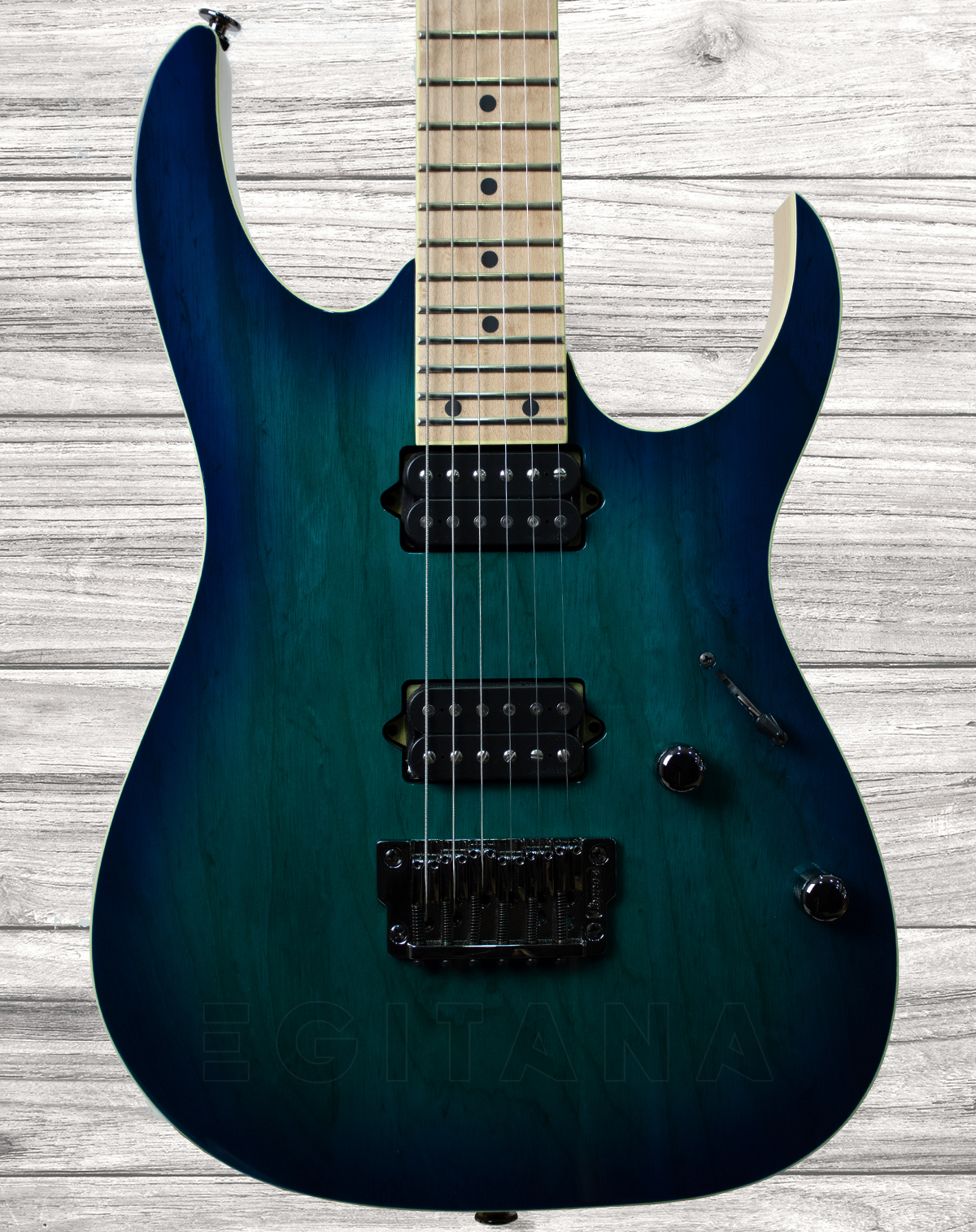 ibanez-rg652ahmfx-ngb_5f044731a18b0.jpg