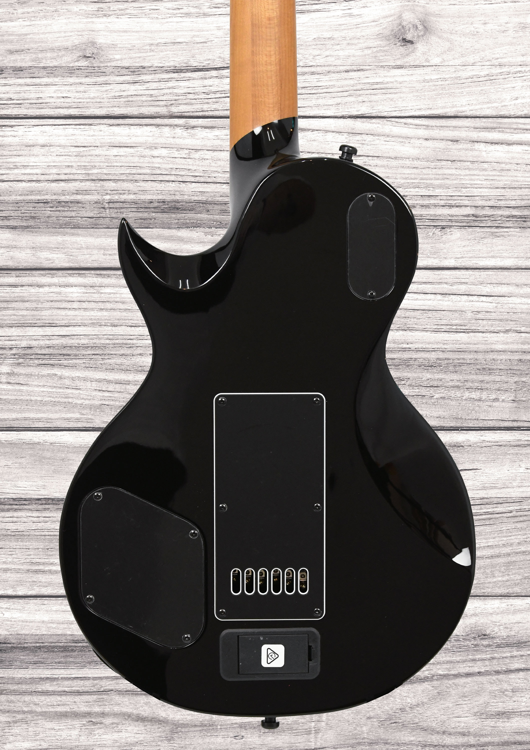 jackson-pro-plus-series-signature-sleep-token-iv-monarkh-sc-transparent-black-burst_6a8ea60b327d8.jpg