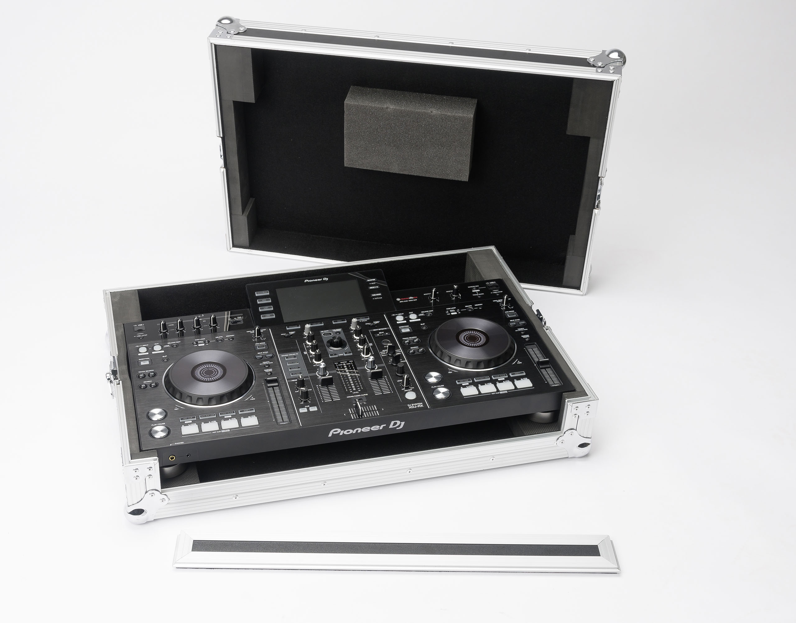 magma-dj-controller-case-xdj-rx_5b506d8a108f4.jpg