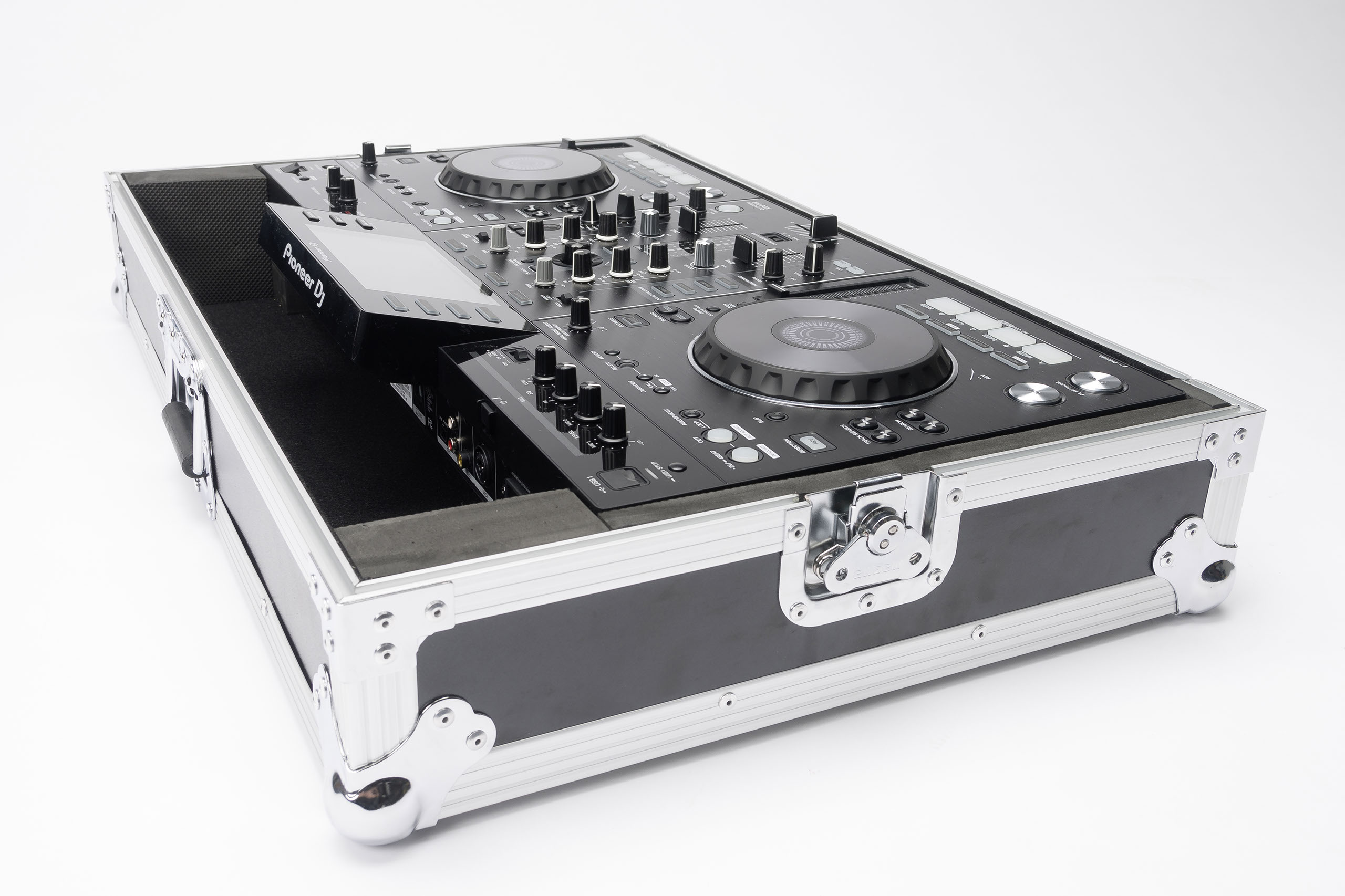 magma-dj-controller-case-xdj-rx_5b506d8c1f6f2.jpg